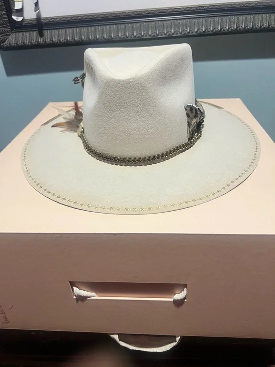 Teressa Foglia - Lace Hat - New in Box - Sz -7 3/8 - Picture 6 of 11